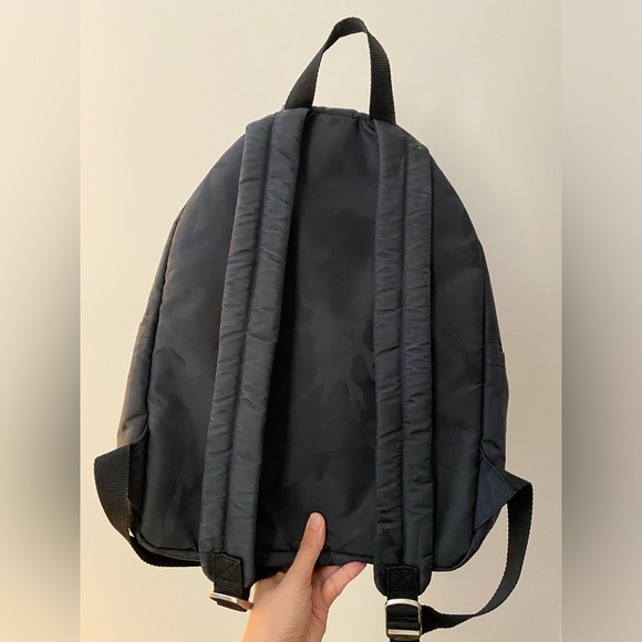 Starbucks (Taiwan) backpack - Picture 8 of 11